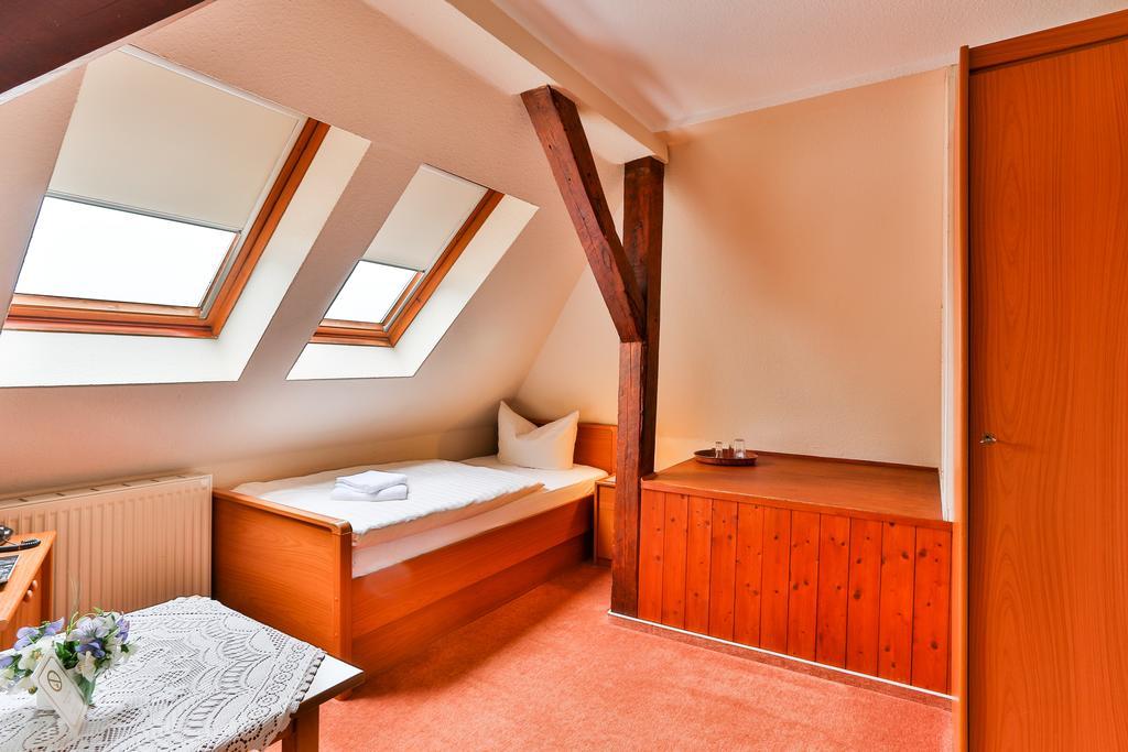 Hotel & Pension Villa Camenz Güstrow Chambre photo