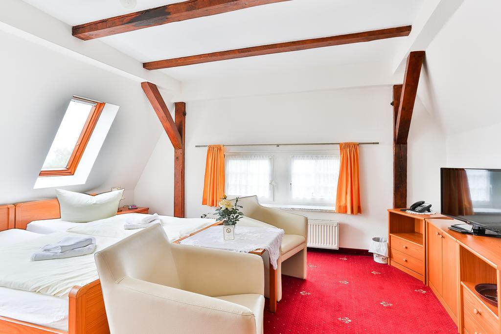 Hotel & Pension Villa Camenz Güstrow Chambre photo