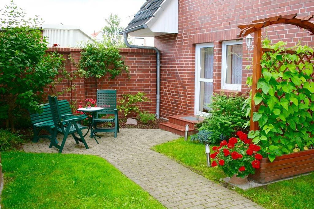 Hotel & Pension Villa Camenz Güstrow Extérieur photo